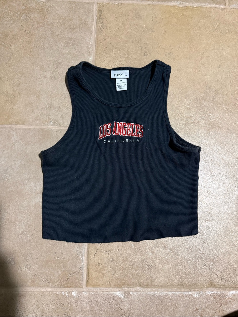 rue21 Black Ribbed 'Los Angeles' Cropped Tank